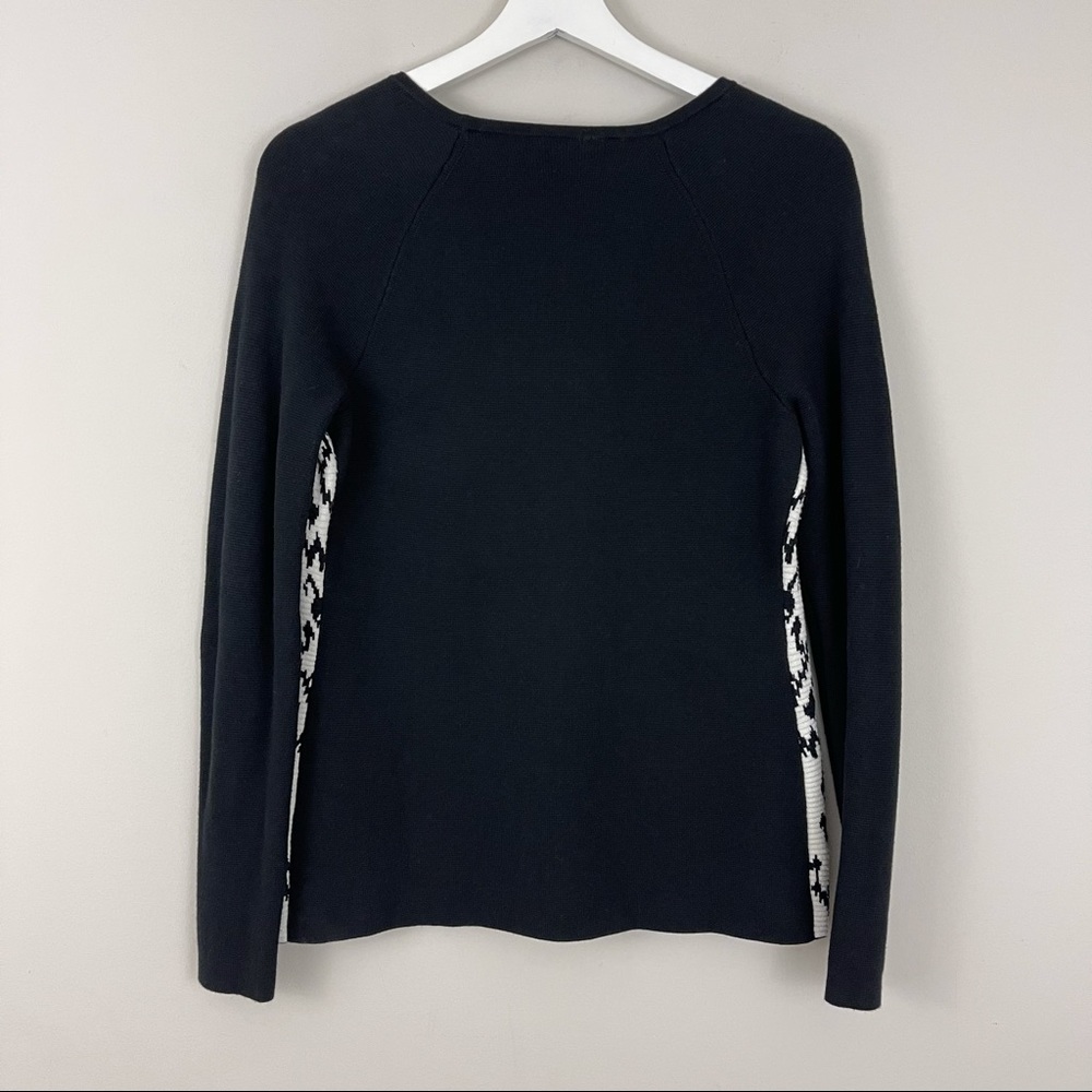 J. McLaughlin Pattern Raglan Sleeve Sweater - Picture 6 of 7